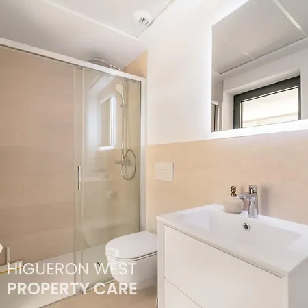 דירה La Luz Del Mar - Seaview Pool Apartment, Fuengirola, Costa Del Sol פואנגירולה