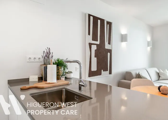 Lejlighed Seaviews Reserve Collection - La Luz Del Mar By Hwpc Fuengirola