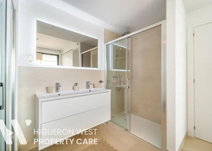 Seaviews Reserve Collection - La Luz Del Mar By Hwpc Fuengirola